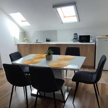 Nova Хайдусобосло