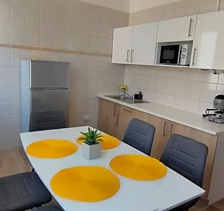 Apartahotel Nova 3*